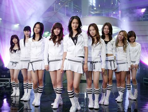 SNSD Girls Generation Into The New World Sunny Girls Generation, Taeyeon Jessica, Yoona Snsd, Girls' Generation, The New World, Korean Entertainment, Married Woman, Korean Pop, Super Junior