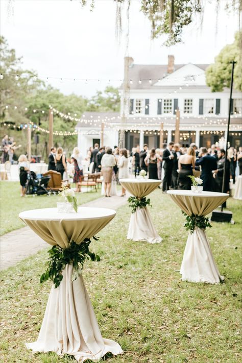 Classic Outdoor Wedding, Wedding Cocktail Tables, Cocktail Table Decor, Cocktail Hour Decor, Simple Wedding Reception, Cocktail Wedding Reception, Wedding Backyard Reception, Backyard Reception, Outdoor Cocktail