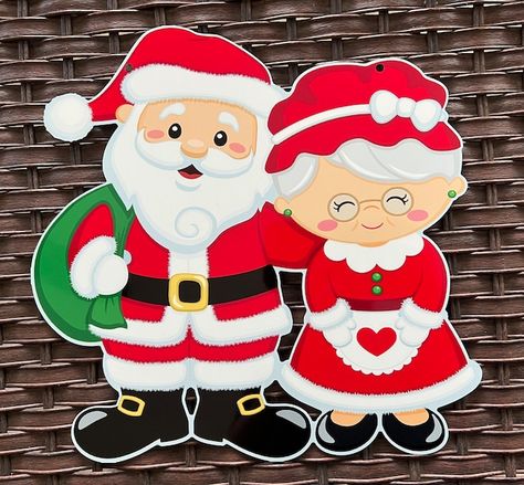 DoresWoodIdeas - Etsy Santa And Mrs Claus Drawing, Charlie Brown Christmas Decorations, Unique Gift Wrapping Christmas, Window Decor Diy, Diy Christmas Window, Cookie Printable, Mr And Mrs Claus, Grandparents Day Crafts, Christmas Balloon Decorations