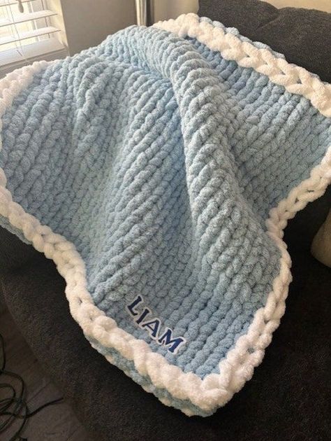 "Transform Your Space with These Beautiful Crochet Blanket Ideas" https://youtu.be/ZsRR-ciivv8?si=aCu8q9vt5cPBtgHo Chunky Knit Baby Blanket Pattern, Chunky Baby Blanket Knitting Pattern, Big Crochet Blanket, Chunky Knit Baby Blanket, Blanket Gift Ideas, Beautiful Crochet Blanket, Chunky Baby Blanket, Chenille Baby Blanket, Hand Knit Baby Blanket