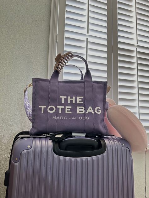 Purple Suitcase, Purple Luggage, Girls Luggage, Aesthetic Era, Hard Suitcase, Purple Tote Bag, Airport Fits, Designer Luggage, Sims House Design