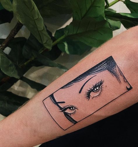 Tomie Eyes Tattoo, Anime Eye Tattoo Ideas, Eye Tattoo Placement, Anime Eye Tattoo, Anime Panel Tattoo, Tomie Tattoo, Anime Eyes Tattoo, Paradox Tattoo, Panel Tattoo