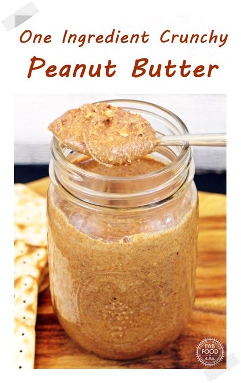 One Ingredient Crunchy Peanut Butter - making your own peanut butter ensures it's additive free. Once you've made this recipe I don't think you'll ever want to buy peanut butter again - so healthy & delicious! #peanutbutter #peanutbutterrecipe #crunchypeanutbutter #crunchypeanutbutterrecipe #additivefreepeanutbutter Butter Recipes Homemade, Butter Making, Produce Recipes, Crunchy Peanut Butter, Yummy Healthy Breakfast, Healthy Comfort Food, Peanut Butter Recipes, Healthy Delicious, Savory Snacks