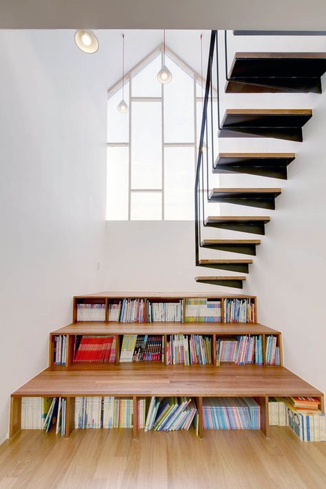 One Roof House,© Hohyung Yu Staggered Bookshelves, Clay Interior, Understair Storage, Stairs Canopy, Cantilever Stairs, Building Stairs, Roof House, Stairs Architecture, Floating Staircase