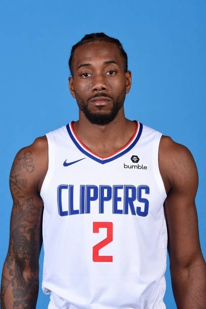 Kawhi Leonard Pfp, Kawai Leonard, Kawhi Leonard Clippers, Basketball Players Nba, Young Johnny Depp, Meme Reaction, Kawhi Leonard, La Clippers, Derrick Rose