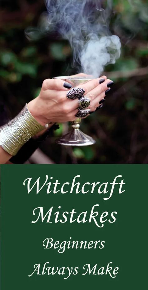 Wicca For Beginners, Spells For Beginners, Traditional Witchcraft, Green Witchcraft, Witchcraft Books, Wiccan Magic, Witch Spirituality, Wiccan Witch, Magick Spells