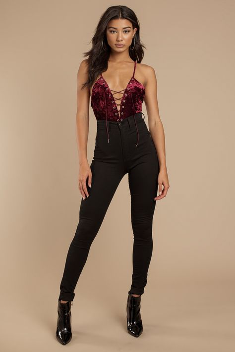 Plunging Neckline Top Outfit, Plunging Neckline Top, Lace Up Bodysuit, Brown Bodysuit, Lacy Tops, Va Va Voom, Velvet Lace, Different Outfits, Feminine Look