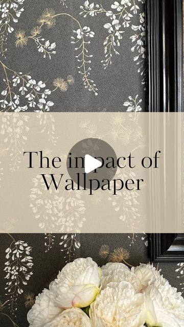 Lisa Flinders on Instagram: "I love a great wallpaper transformation. Are you on aboard the wallpaper train?   What room do you want to tackle?   #mydiymydecor #howihome #mystyle #wallpaper #homeinspo #mybhgstyle #sostudio5 #howihome #howihaven #luxeathome #tradhome #sodomino @wallpaperdirect" Wallpapering Ideas Bathroom, Hallway Wallpaper Ideas, Wall Paper Ideas, Powder Bathroom, Hallway Wallpaper, The Wallpaper, Ideas Bathroom, I Love A, Of Wallpaper