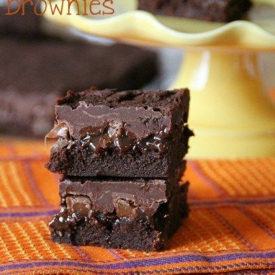 Rolo Fudge Brownies Rolo Brownies, Icing Ideas, Homemade Fudge, Brownies Recipe Easy, Save Room, Think Food, Fudge Brownies, Eat Dessert First, Yummy Sweets