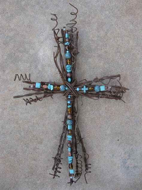 Tulsa Turquoise Rustic Barbed Wire Cross - Small Barbed Wire Cross, Barbed Wire Decor, Barb Wire Crafts, Wire Decor, Cross Ideas, Barbed Wire Art, Wire Crosses, Wire Beads, Western Crafts