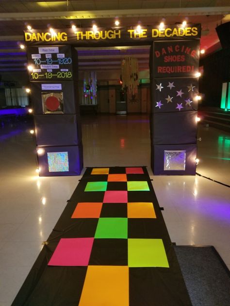 80 Themes Party Ideas, Throwback Homecoming Theme, Music Theme Parade Float, 70s 80s 90s Party Decorations, 70s Dance Decorations, Retro Hoco Theme, Diy Vinyl Record Party Decorations, Prom Through The Decades, Party Through The Decades