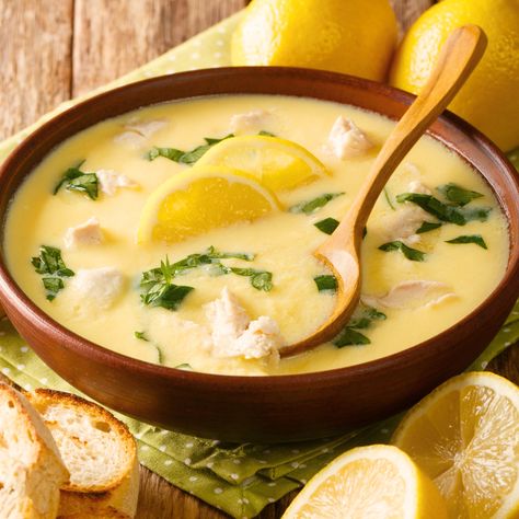 Greek Lemon Chicken & Orzo Soup Greek Soup, Orzo Soup Recipes, Lemon Soup, Lemon Orzo, Lemon Chicken Soup, Healty Dinner, Orzo Soup, Greek Lemon Chicken, Chicken Orzo