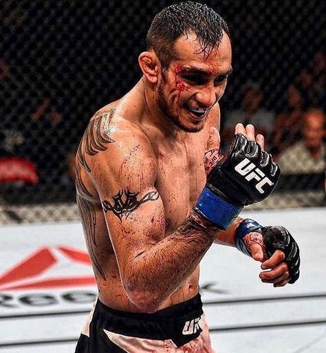 @TonyFergusonxt on Instagram: “💪🕶 Bladez x Shadez 🇺🇸🏆🇲🇽 For my family & fans that’s the easy part. A.O.G. “It Takes Trust” 805 - 231” Tony Ferguson, Ufc Poster, Mma Shin Guards, Nate Diaz, Boxing Quotes, Ufc Fighters, Mma Boxing, Martial Arts Workout, Mixed Martial Arts