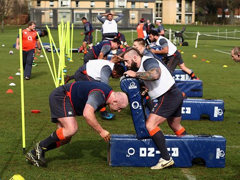 Rugby Gym Workout, Rugby Drills Training, Rugby Strength Training, Rugby Motivation, Rugby Photography, Rugby Workout, Rugby Pictures, Rugby Drills, England Rugby Team