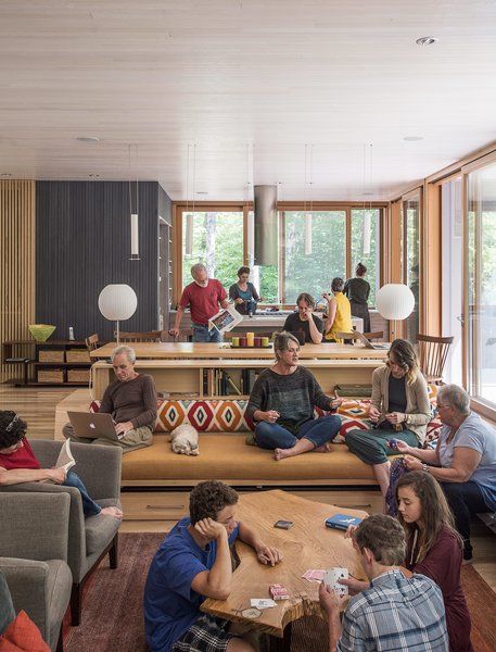 Dwell - It Took a Whole Family to Build This House Communal Kitchen, Hostels Design, Co Housing, Community Housing, Community Living, Community Space, Family Hotel, Social Space, Pool Beach