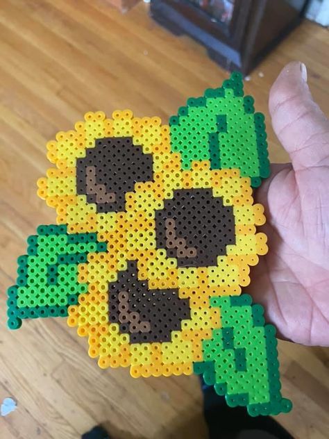 Sunflower Fuse Beads, Poppy Perler Bead Pattern, Orange Perler Bead Patterns, Country Perler Bead Patterns, Sunflower Perler Bead, Sunflower Perler Bead Patterns, Fall Perler Beads, Flower Perler Bead Patterns, Mario Crafts