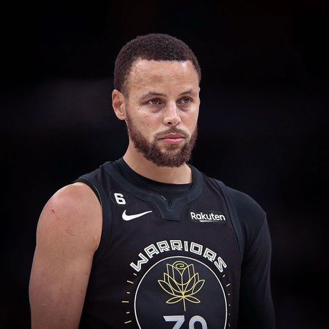 Steph Curry Icon, Steph Curry Pfp, Young Steph Curry, Curry Icon, Steph Curry 3, Wardell Stephen Curry, Nba Pictures, Steph Curry, Stephen Curry