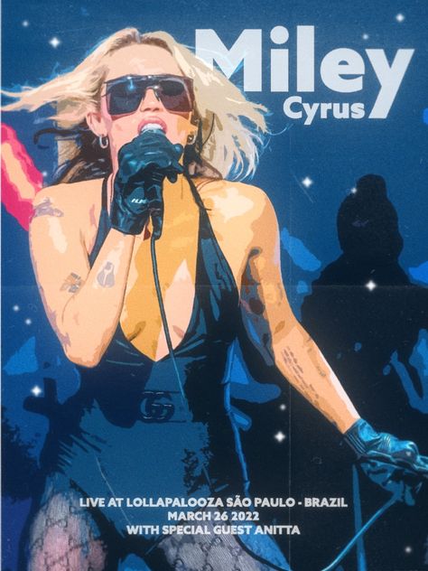 Miley Cyrus Poster, Poster Wallpaper, Pinturas Disney, Tour Posters, Rock Posters, Cute Poster, Funny Movies, Band Posters, Retro Futurism