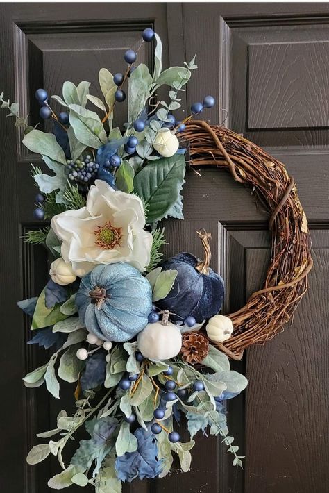 Blue Fall Decor, Fall Blue, Fall Decor Wreaths, Floral Door Wreaths, Fall Decor Diy Crafts, Fall Thanksgiving Wreaths, Fall Floral Arrangements, Door Wreaths Diy, Pretty Wreath