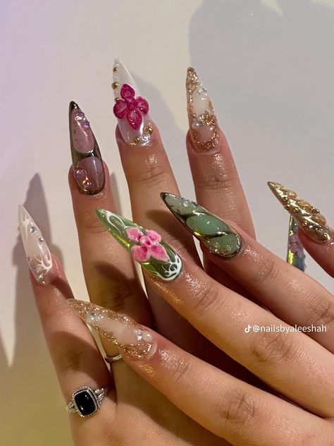 Earthy Photoshoot, Y2k Designs, French Manicures, Girly Acrylic Nails, Really Cute Nails, Nail Products, Unique Acrylic Nails, Pink Acrylic Nails, Art Garden