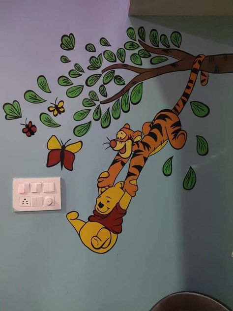 Cartoon Wall Painting Ideas, Cartoon Wall Painting, Simple Wall Paintings, Daycare Rooms, Winnie The Pooh Drawing, Wall Painting Ideas, School Door Decorations, School Wall Art, Character Pictures