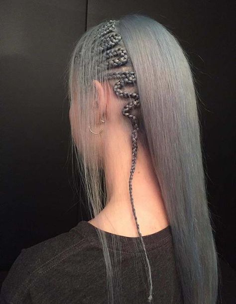 Just a snake hair braid makes you different in 2019 Snake Braid Hairstyles, Snake Braid, Snake Hair, Roll Hairstyle, Find Hairstyles, Beautiful Haircuts, Hair Braid, Hair Shows, Ombre Hair Color