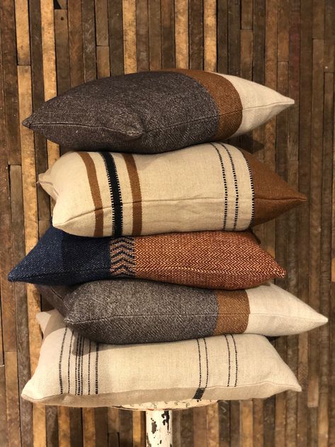 Linen Projects Ideas, Libeco Linen, Cotton Throw Blanket, Cotton Throw, Home Textiles, Belgian Linen, Tv Room, Linen Pillows, The Craft