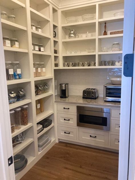 Built In Walk In Pantry, L Shaped Walk In Pantry Ideas Layout, Walk In Pantry L Shape, 5x7 Pantry, 7x7 Walk In Pantry Layout, L Shaped Pantry Cabinets, Buttler Kitchen, Oven In Pantry, Walk In Pantry With Freezer