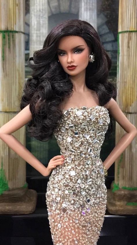 Miss Beauty Great Britain Barbie Miss Thailand, Christmas All Year, Diva Dolls, Glamour Dolls, Barbie Doll, Great Britain, Diva, Dolls