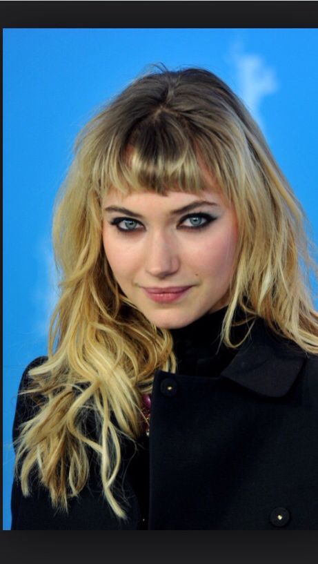 Poots Imogen Poots Hair, Imogene Poots, Julia Maddon, Imogen Poots, Short Bangs, Green Room, Grunge Hair, Jennifer Lawrence, Way Down