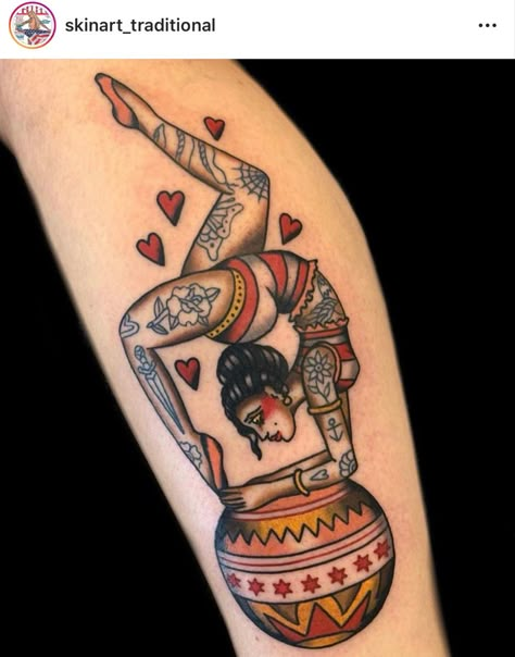 Circus Tattoo, Traditional Tattoo Inspiration, Tattoo Traditional, Spooky Tattoos, Pin Up Tattoos, Traditional Tattoo Art, Halloween Tattoos, American Traditional Tattoo, Vintage Tattoo