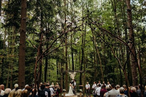 Blue Moon Rising Weddings Western Maryland Wedding Venue McHenry MD… Maryland Wedding Venues, Eastern Shore Maryland, Moon Rising, Wedding Reception Locations, Rustic Wedding Venues, Camp Wedding, Dude Ranch, Affordable Wedding Venues, Outdoor Reception