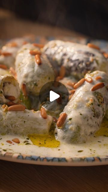 Kousa Bil Laban, Kousa Mahshi, Recipes Main Dishes, Lebanese Food, Stuffed Zucchini, Egyptian Food, A Goat, Lebanese Recipes, Yogurt Sauce