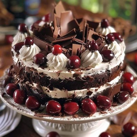 Salad 🥗 lovers | Black Forest Cake | Facebook Dark Forest Cake, Black Forest Gateau, Black Forest Cake, Thai Dessert, Gateaux Cake, Forest Cake, Chocolate Sponge, Blue Cakes, Fudge Cake