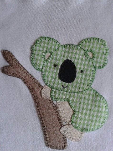 Baby Applique, Appliqué Quilts, Baby Patchwork Quilt, Applique Quilt Patterns, Baby Quilt Patterns, Applique Templates, Baby Sewing Projects, Applique Quilting, Animal Quilts