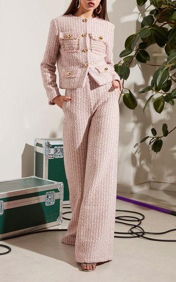 Tweed Outfits, Tweed Fashion, Tweed Outfit, Mode Chanel, Woman Suit Fashion, Mode Casual, Classy Work Outfits, Looks Chic, Fancy Outfits