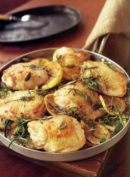 Chicken Thighs Baked, Fresh Herb Recipes, Sage Recipes, Thyme Chicken, Rosemary And Thyme, American Recipes, Chicken Thigh Recipes Baked, Herb Recipes, Baked Chicken Thighs