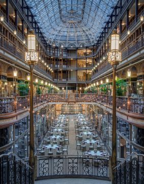 arcade wedding Cleveland Arcade, Ohio Wedding Venues, Downtown Cleveland, Indoor Wedding Ceremonies, Hyatt Regency, Indoor Wedding, Cleveland Ohio, Reception Venues, Historic Buildings