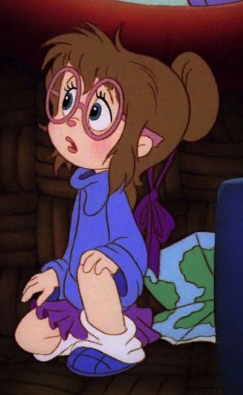 The Chipettes, Pretty Halloween, Alvin And The Chipmunks, 90s Cartoons, Fascinating Facts, Old Cartoons, Cartoon Profile Pics, Cartoon Pics, Be Careful