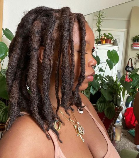 Aesthetic Selfie Poses, Fairycore Hair, Girl Locs, Perm Rod Set, Cute Nose Piercings, Loc Inspiration, Curly Braids, Beautiful Dreadlocks, Starter Locs