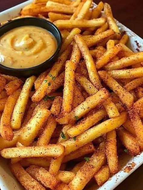 Keto French fries Dinner Guests Recipes, Keto French Fries, Keto Fries, Cottage Cheese Eggs, Sugar Free Ketchup, Carb Sides, French Fries Recipe, Free Keto Meal Plan, Chicken Pasta Bake