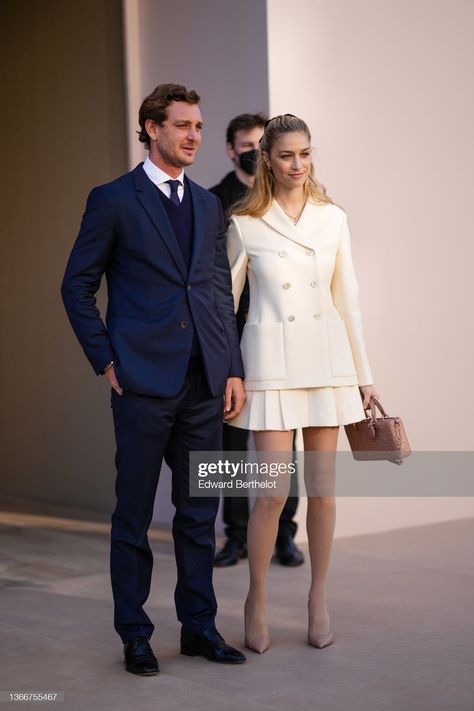 Beatrice Borromeo Style, Royal Outfits Classy, Beatrice Borromeo, Royal Brides, Royal Outfits, Woman Suit Fashion, Stylish Blouse Design, Princess Caroline, The Royal Family