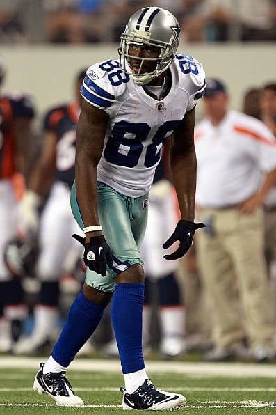 Dallas Cowboys Football Team, Dez Bryant, Nfl Football Pictures, How Bout Them Cowboys, Dallas Cowboys Football, Cowboys Football, Football Pictures, Wide Receiver, Nfl Players