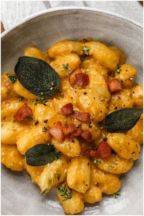 Gnocchi with Creamy Pumpkin Sauce recipe Gnocchi Sundried Tomatoes, Mabon Dinner, Pumpkin Glaze Recipe, Sauces For Gnocchi, Pumpkin Gnocchi Sauce, Gnocchi With Vodka Sauce, Pumpkin Carbonara, Pumpkin Cream Sauce, Dinner Hosting