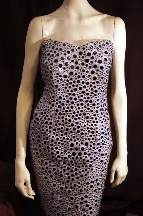 Related image Eye Dress, Fashion Fail, Googly Eyes, Fashion Project, Crazy Shoes, Festival Outfits, Unique Fashion, Dress Making, Clothing Items