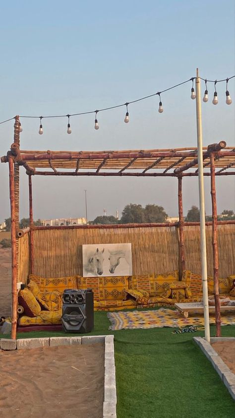 Dhaba Design Ideas, Bamboo Restaurant Ideas, Bamboo Backyard, Bamboo Tent, Open Cinema, Bamboo Restaurant, Cinema Cafe, Tent Camping Hacks, Outdoor Restaurant Design