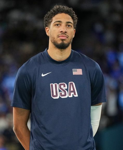 Tyrese Haliburton, Nba Funny, Best Nba Players, Basketball Photography, Dream Man, Indiana Pacers, National Basketball Association, Team Usa, Nba Players