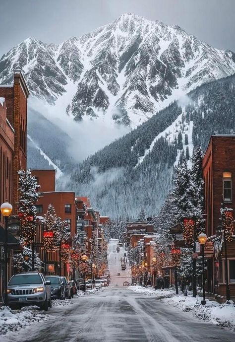 Aspen At Christmas, Aspen Colorado Christmas, Snowy Honeymoon, Gatlinburg Tennessee Winter, Aspen Colorado Aesthetic, Durango Colorado Winter, Colorado In December, Telluride Colorado Winter, Colorado Mountains Winter