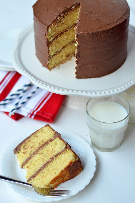 Three Layer Golden Chocolate Cake for Sourdough Sunday. 3layer Cake, 3 Layer Coconut Cake Recipe, Red And Gold Cake, Three Layer Chocolate Cake, 7 Layer Cakes, Lawyer Cake, Three Layer Cake, Cakes Creative, 3 Layer Cake