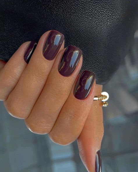 Shellac Nails Fall, Plum Nails, Kutek Disney, Wine Nails, Milky Nails, Maroon Nails, Cherry Nails, Nagel Tips, Smink Inspiration